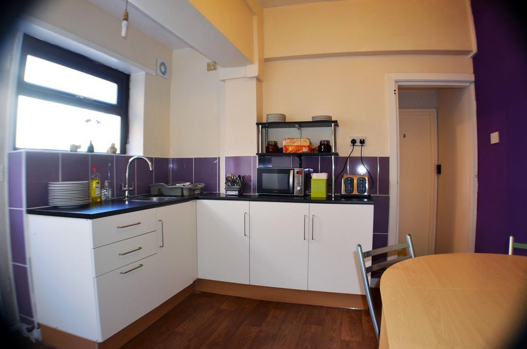 Birchfields Guest House Μάντσεστερ Εξωτερικό φωτογραφία